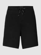 Christian Berg Men Sweatshorts mit Label-Detail in Black, Größe L