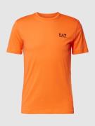 EA7 Emporio Armani T-Shirt mit Label-Detail in Orange, Größe S