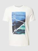 s.Oliver RED LABEL T-Shirt mit Motiv-Print und Rundhalsausschnitt in W...