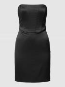 Gina Tricot Schulterfreies Corsagenkleid in unifarbenem Design in Blac...