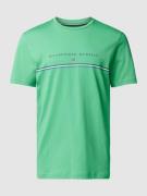 Christian Berg Men T-Shirt mit Statement-Print in Apfel, Größe S