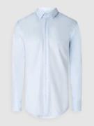 BOSS Slim Fit Business-Hemd aus Baumwolle Modell 'Hank' in Bleu, Größe...