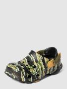 Crocs Sandale mit Camouflage-Muster Modell 'All Terrain' in Khaki, Grö...
