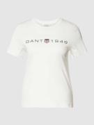 Gant T-Shirt mit Label-Print in Ecru, Größe XS