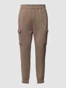 Nike Sweatpants mit Cargotaschen Modell 'REPEAT FLC CARGO' in Khaki, G...
