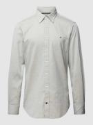 Tommy Hilfiger Slim Fit Business-Hemd mit Button-Down-Kragen in Gruen,...