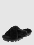 UGG Hausschuhe aus Lammfell Modell 'Fuzzette' in Black, Größe 36