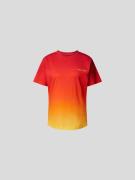 Nina Ricci T-Shirt mit Farbverlauf in Rot, Größe XS