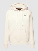 Alpha Industries Hoodie mit Label-Print Modell 'BASIC' in Offwhite, Gr...