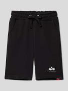 Alpha Industries Straight Leg Shorts mit Label-Print in Black, Größe 1...