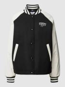 Tommy Jeans College-Jacke mit Label-Stitching in Black, Größe XS