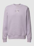 Calvin Klein Jeans Sweatshirt mit Label-Detail in Lavender, Größe M