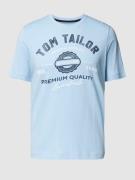 Tom Tailor T-Shirt mit Label-Print in Hellblau, Größe S