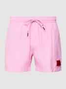 HUGO Badehose mit Label-Patch Modell 'Dominica' in Pink, Größe M