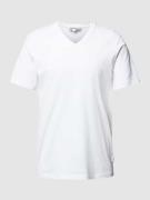 Armedangels T-Shirt mit V-Ausschnitt Modell 'JAARNES' in Weiss, Größe ...