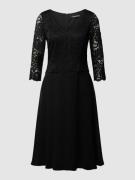 Vera Mont Knielanges Cocktailkleid mit 3/4-Arm in Black, Größe 36