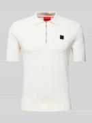 HUGO Regular Fit Poloshirt mit Label-Patch Modell 'Sayfong' in Offwhit...