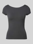 Gina Tricot T-Shirt mit U-Boot-Ausschnitt in Black, Größe XS
