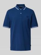 bugatti Poloshirt mit Kontrastbesatz in Jeansblau, Größe S