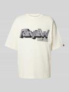 REVIEW T-Shirt mit Label-Stitching in Offwhite, Größe S