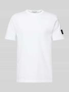 Calvin Klein Jeans T-Shirt mit Label-Badge in Weiss, Größe M