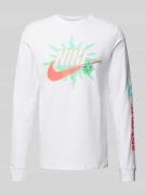 Nike Longsleeve mit Label-Print in Weiss, Größe XS