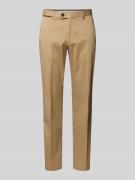 Hiltl Slim Fit Hose mit Bügelfalten Modell 'PEAKER' in Sand, Größe 28