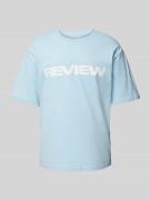 REVIEW T-Shirt mit Rundhalsausschnitt in Eisblau, Größe XL