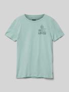Levi’s® Kids T-Shirt mit Logo-Print in Schilf, Größe 140