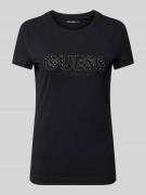 Guess T-Shirt mit Label-Stitching und Ziersteinbesatz in Black, Größe ...