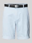 Tom Tailor Denim Regular Fit Chino-Shorts mit Gürtel in Hellblau, Größ...