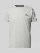 Alpha Industries T-Shirt mit Label-Print Modell 'BASIC' in Mittelgrau ...