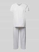 Schiesser Pyjama mit Streifenmuster in Hellgrau, Größe 38