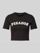 Pegador Cropped T-Shirt mit Label-Print Modell 'JENNA' in Black, Größe...