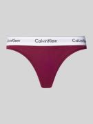 Calvin Klein Underwear String mit elastischem Label-Bund in Fuchsia, G...