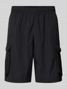 ADIDAS SPORTSWEAR Regular Fit Sweatshorts mit Cargotaschen in Black, G...