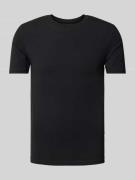 REVIEW Essentials Tight Tee in Black, Größe L