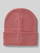 Calvin Klein Jeans Beanie mit breitem Umschlag und Logo-Stitching in R...