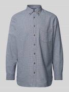 Christian Berg Men Regular Fit Freizeithemd mit Button-Down-Kragen in ...