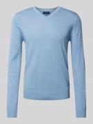 Christian Berg Men Strickpullover mit V-Ausschnitt in Hellblau Melange...