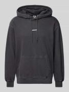 Levi's® Relaxed Fit Hoodie mit Label-Stitching Modell 'BABY TAB' in Bl...