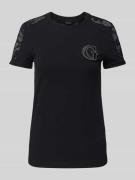 Guess T-Shirt mit Label-Badge in Black, Größe L