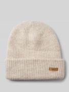 Barts Beanie mit Label-Patch Modell 'Witzia' in Offwhite, Größe 1