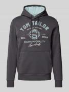 Tom Tailor Regular Fit Hoodie aus Baumwoll-Mix mit Logo Print in Mitte...