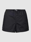 Review Shorts mit  Pattentaschen in Black, Größe S