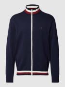 Tommy Hilfiger Strickjacke mit Label-Detail in Marine, Größe XXL