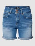 LTB Slim Fit Jeansshorts mit Label-Patch Modell 'Becky' in Bleu, Größe...