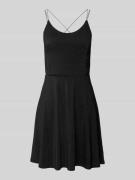 Only A-Linie Minikleid mit Glitzer-Effekt Modell 'TANNY' in Black, Grö...