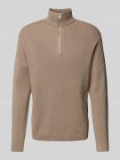 Lindbergh Relaxed Fit Strickpullover in Ripp-Optik in Camel, Größe L