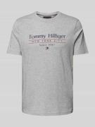 Tommy Hilfiger T-Shirt mit Label-Print in Hellgrau, Größe S
